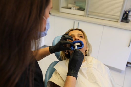 Slider image (2) Evrensel Dental Clinic in Ankara Turkey